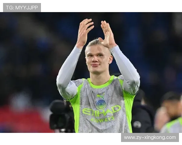 哈兰德助攻福登，曼城在欧冠小组赛中保持不败，哈兰德穿曼城球衣