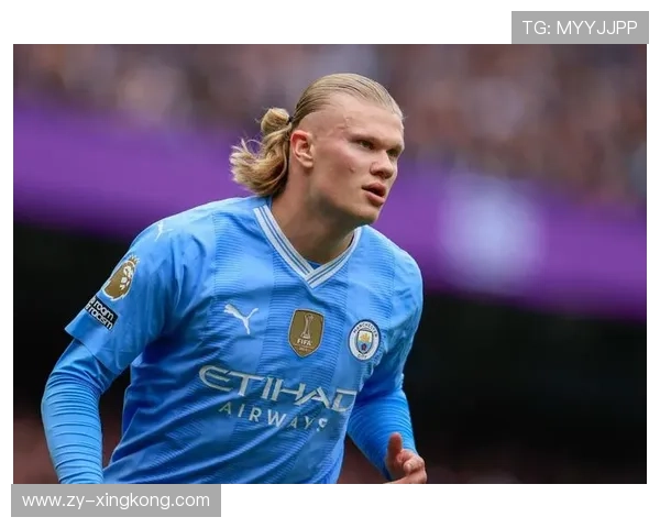 哈兰德门前抢点一蹴而就 哈兰德门前抢点一蹴而就